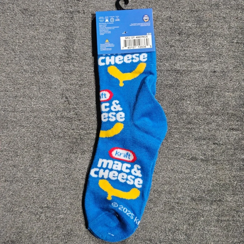 Kraft Mac & Cheese Kids Crew Socks Blue Yellow Noodle Logo Ages 7-10